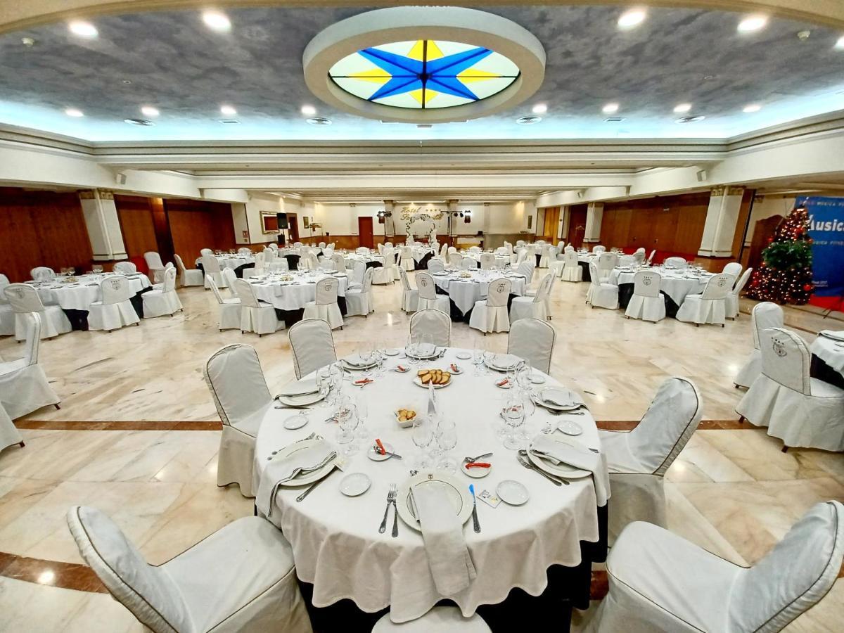 Hotel Santa Cecilia Сиудад Реал Екстериор снимка